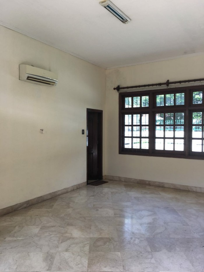 Rumah Dijual di Kebayoran Baru Jakarta Selatan